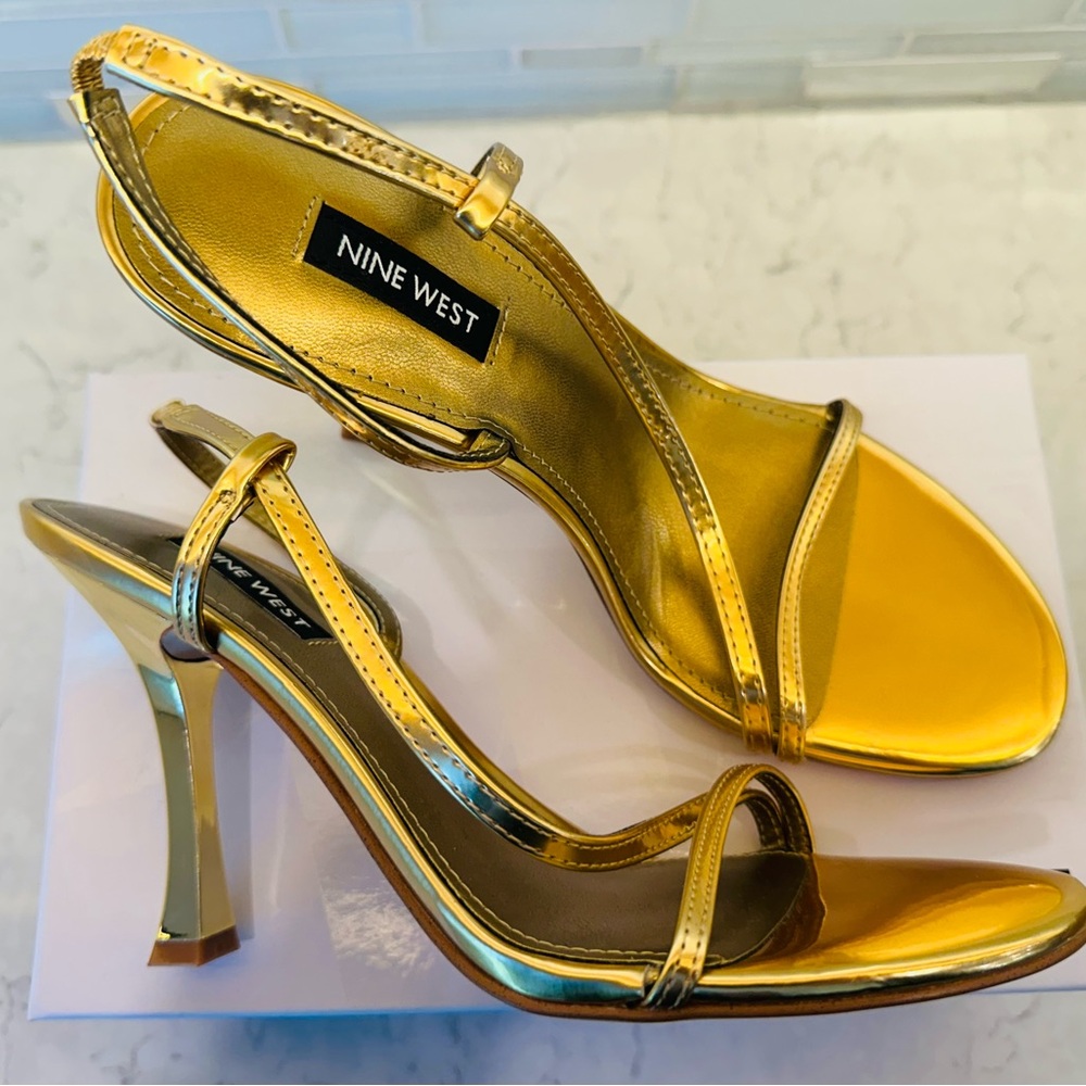 New Women’s Size 8.5 Nine West Isaw Metallic Bronze Gold Heels